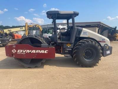 Dynapac CA30D Smooth Drum Roller Compactor