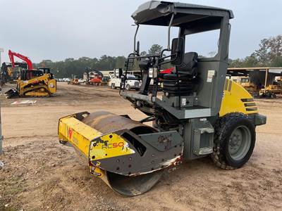 Wacker Neuson RC50 Smooth Drum Roller Compactor