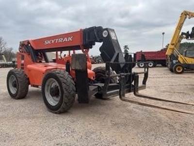 SkyTrak 10054 Telehandler