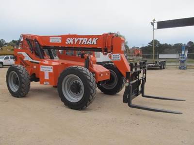 SkyTrak 6036 Telehandler - 6000lb Capacity