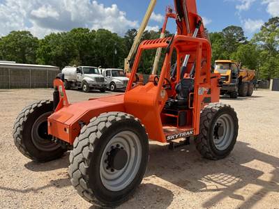 SkyTrak 6036 Telehandler