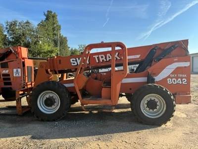 SkyTrak 8042 Telehandler