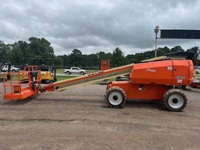 JLG 600S Telescopic Boom Lift
