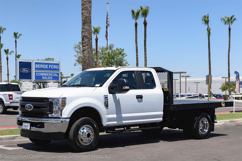 2018 Ford F 350 Xl Super Cab 4x4 With Monroe Hauler Truck Body