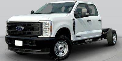 Ford F-350 Flatbed Truck - 10 Speed Automatic