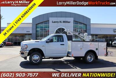 RAM 3500 Tradesman Flatbed Truck - 6 Speed Automatic