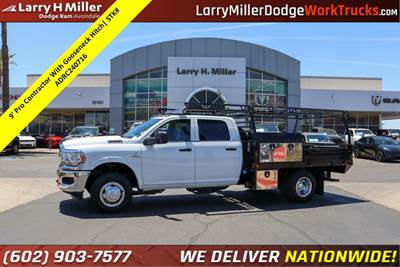 RAM 3500 Tradesman Flatbed Truck - 6 Speed Automatic