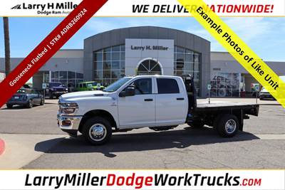 RAM 3500 Tradesman Flatbed Truck - Automatic