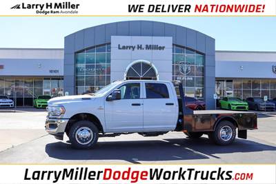 RAM 3500 Tradesman Flatbed Truck - Automatic
