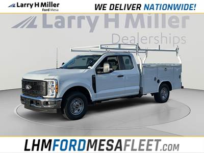 Ford F-250 Mechanic / Service Truck - 10 Speed Automatic