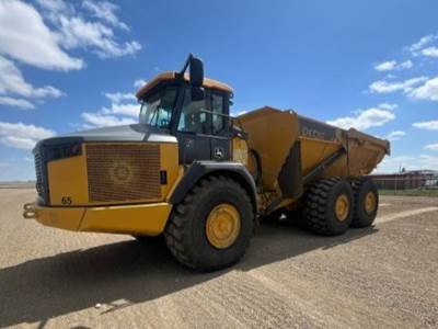 2019 John Deere 410E Articulated Truck