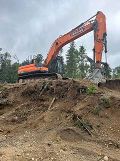 2022 Doosan DX300LC-5 Excavator