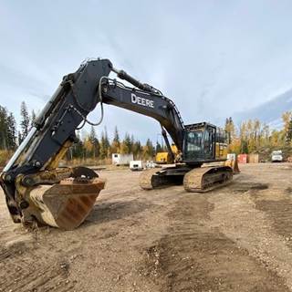 2018 John Deere 470G Excavator