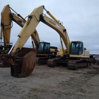 2000 Komatsu PC300LC-6 Excavator