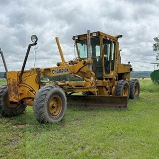 1984 Champion 730A Motor Grader
