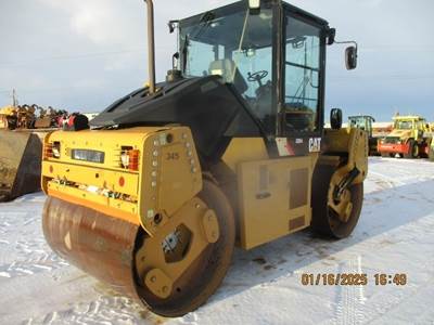 2011 Caterpillar CD54 Compactor