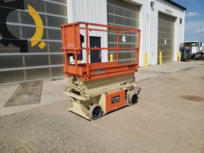 2015 JLG 1932 RS Scissor Lift