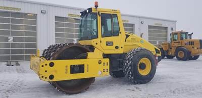 2015 BOMAG BW211D-50 Smooth Drum Roller Compactor