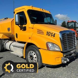 2014 Freightliner Cascadia 113 Water Truck