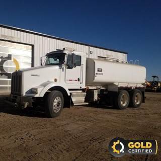 2011 Kenworth T800 - 4000 Gal Water Truck