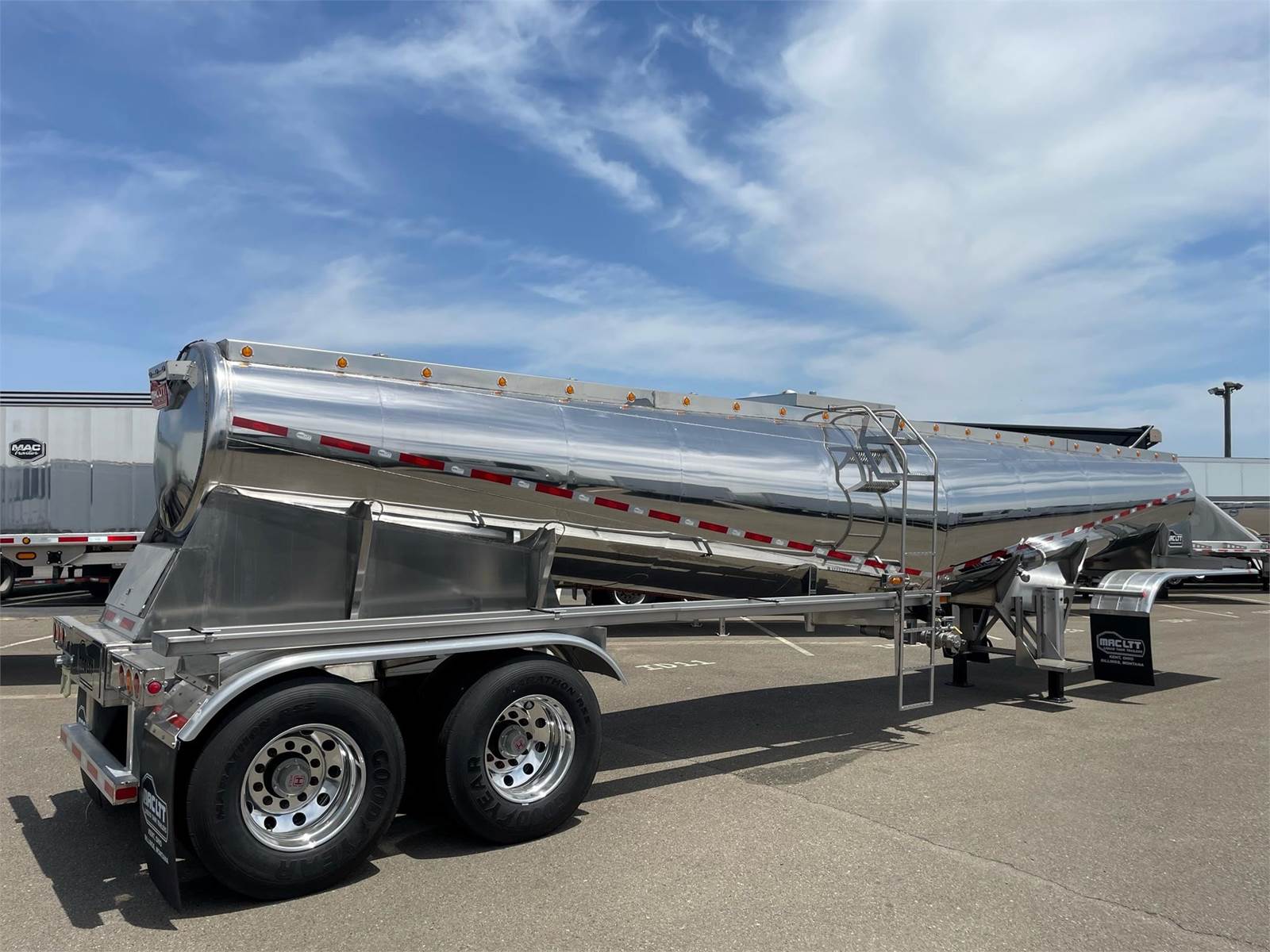 2024 Mac LTT 5600 Gallon Stainless Steel Non Code Tank Trailer Tandem