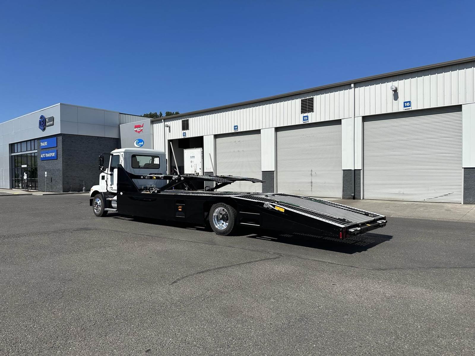 2024 Mack MD7 Single Axle Rollback Tow Truck Cummins, 260HP, 6 Speed