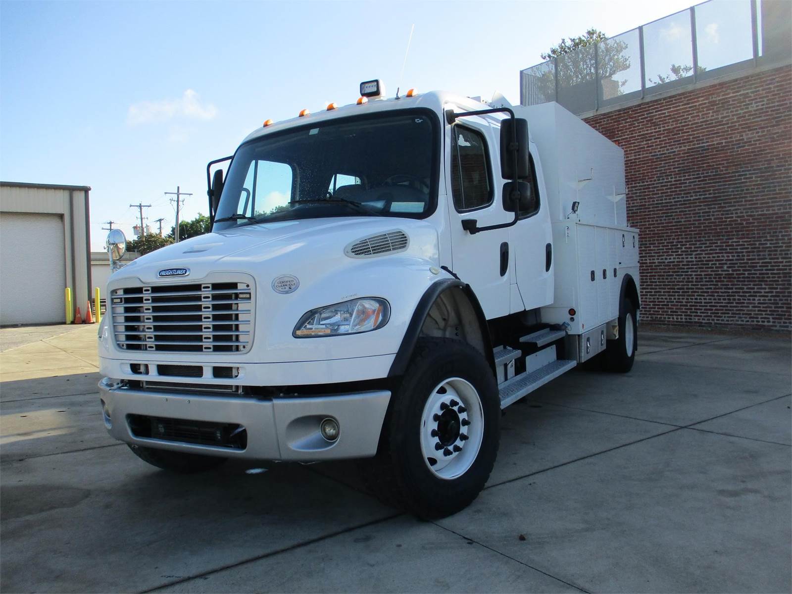 2016 Freightliner M2 106 Mechanic / Service Truck For Sale, 35,944  