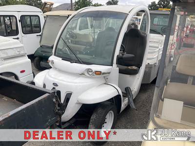 2002 GEM 825 Utility Cart