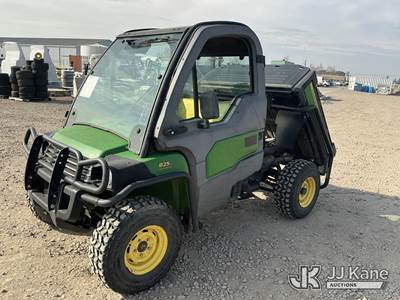 2016 John Deere Gator Utility Cart