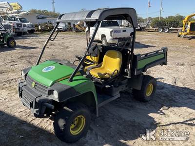2019 John Deere HPX 615E Yard Cart
