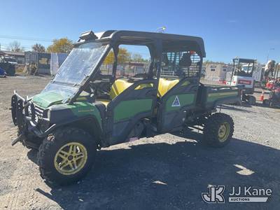 2019 John Deere XUV825M 4x4 ATV