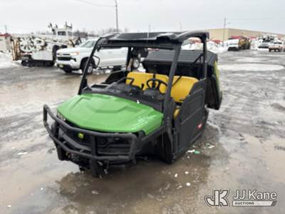 2021 John Deere XUV835M ATV