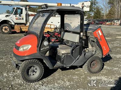 2011 Kubota RTV500 4x4 Yard Cart