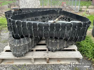 (1) Set of 4 Camoplast Tracks for ATV