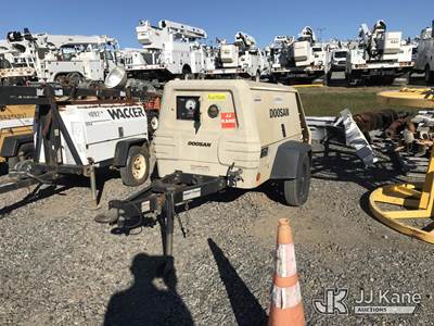 2017 DOOSAN Portable Air Compressor