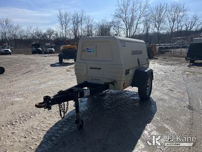 2012 Doosan/Ingersoll Rand P185 Portable Air Compressor