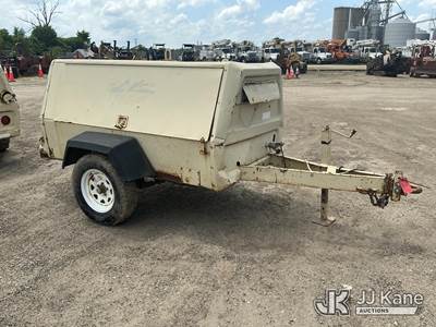 1993 Ingersoll Rand P185CWJD Portable Air Compressor