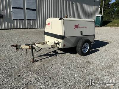 2002 Ingersoll Rand P185WTR Portable Air Compressor