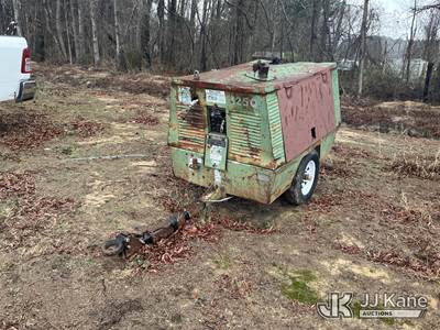 Sullair Trailer Mounted 125DPQ-KUB Air Compressor