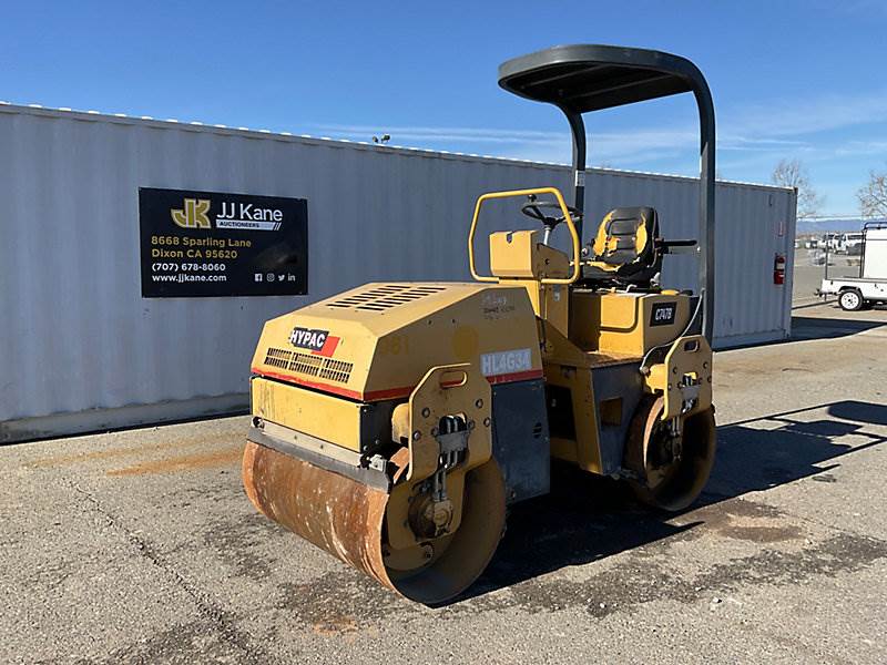 2004 Hypac C747B Vibratory Smooth Drum Roller For Sale, 1,131 Hours Dixon, CA D3082