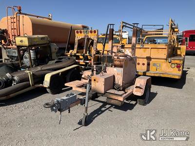 2001 Leeboy 150T with pintle hitch