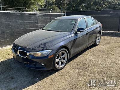 2015 BMW 328i 4-Door Sedan