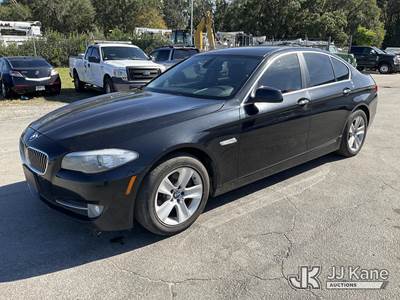 2012 BMW 528i 4-Door Sedan