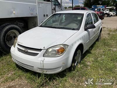 2007 Chevrolet Cobalt LS Sedan 4-Door Sedan