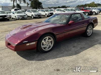1990 Chevrolet Corvette 2-Door Coupe