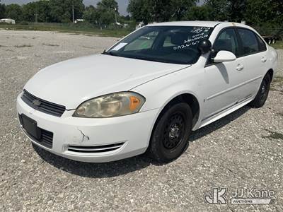 2010 Chevrolet Impala Police Cruiser 4-Door Sedan