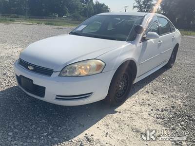 2010 Chevrolet Impala Police Cruiser 4-Door Sedan