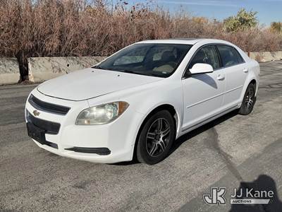 2011 Chevrolet Malibu 4-Door Sedan