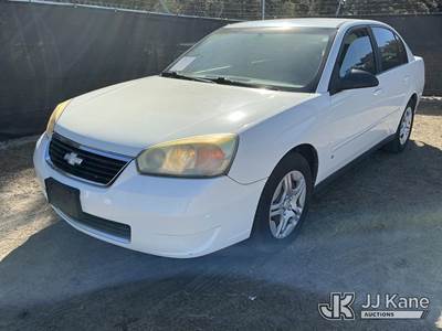 2007 Chevrolet Malibu LS 4-Door Sedan