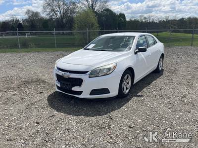 2015 Chevrolet Malibu LS 4-Door Sedan